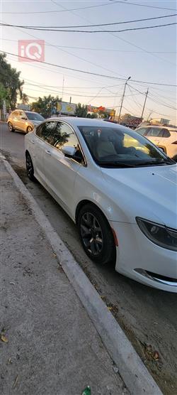 كرايسلر 200